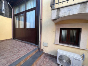 Esclusivo Cortile Duca D'Aosta ai piedi dell'ETNA Viagrande